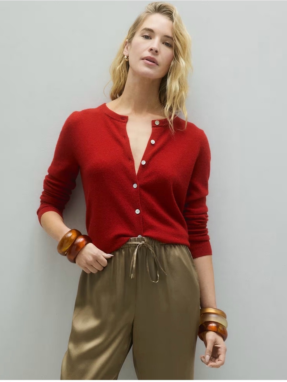 Quince Mongolian Cashmere Cardigan in Red size small